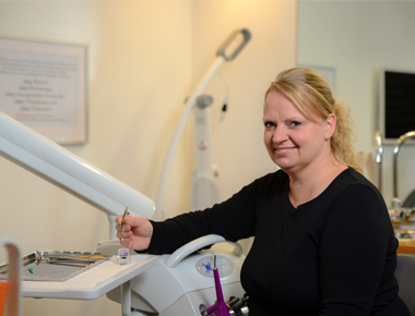 Ira Kleiß : Zahnarzthelferin, MH-Assistentin